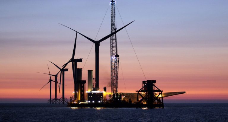 Rüzgâr türbinleri balıklara konser veriyor!